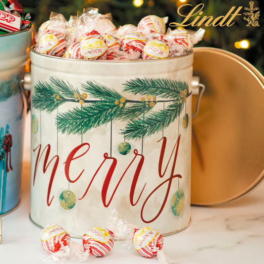 Very Merry 2.6lb Holiday Tin Peppermint Lindt Truffles (95pcs)